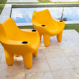 Mibster Chair w/WHT & BLK Cupholders(Must Buy 2)
